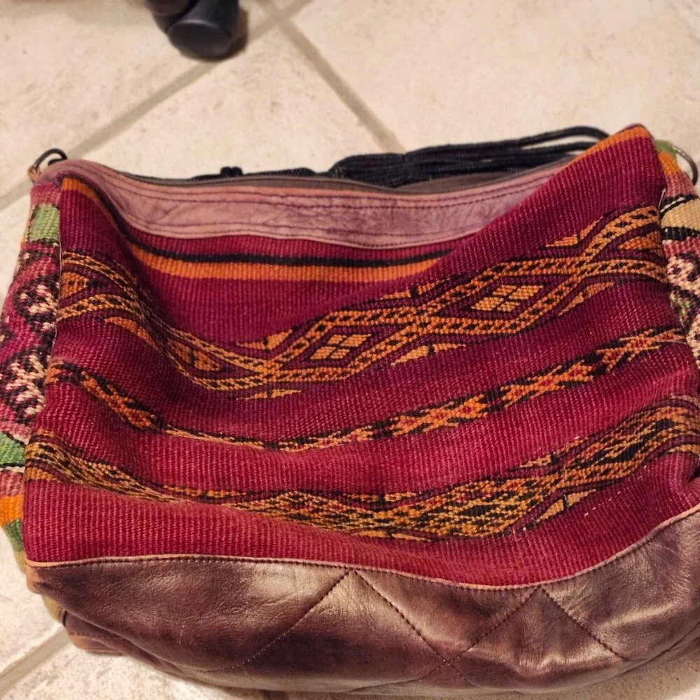 Moroccan Kilim Carpet Bag - Picture 3 of 9
